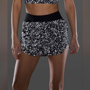132 Lululemon‎ Find Your Pace Short 3"